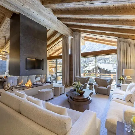 The Summit Of Tranquility: Chalet Sanctuary Apartment *